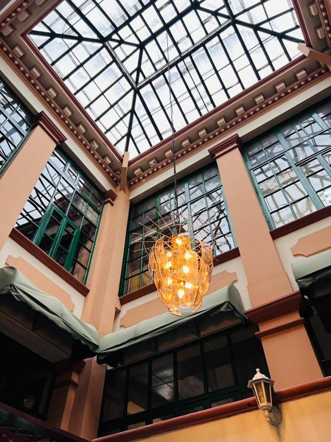 Hostal Victoria กีโต ภายนอก รูปภาพ