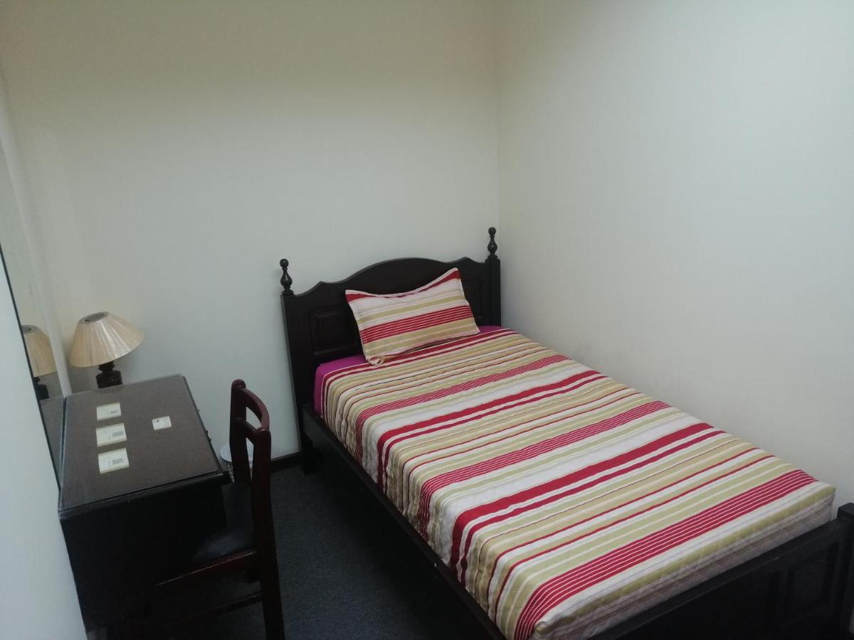 Hostal Victoria กีโต ภายนอก รูปภาพ