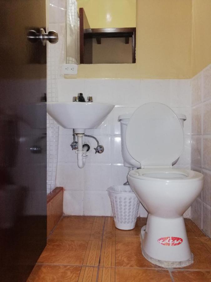 Hostal Victoria กีโต ภายนอก รูปภาพ