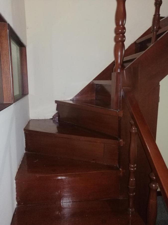 Hostal Victoria กีโต ภายนอก รูปภาพ