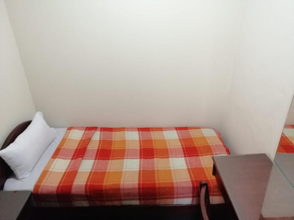 Hostal Victoria กีโต ภายนอก รูปภาพ